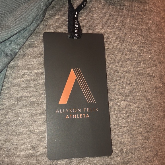 ATHLETA NWT Legend Short Sleeve Crop Tee Bali Green 2x Anti Odor - Picture 7 of 7